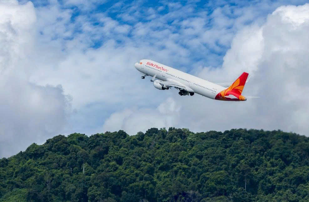 Tàu bay Sun PhuQuoc Airways