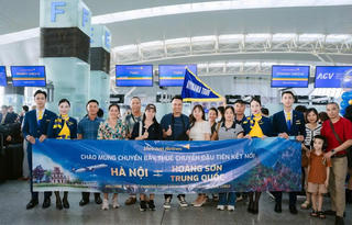 Vietravel Airlines bay chuyến đầu tiên kết nối Hà Nội – Hoàng Sơn
