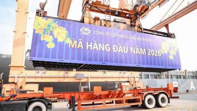 Vietinbank bán cổ phần 2 công ty cảng trị giá 700 tỷ đồng